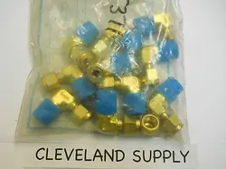 SWAGELOK B-300-2-4 BRASS ELBOW TUBE FITTINGS 3/16 TUBE X 1/4