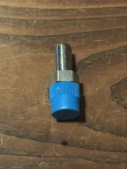 SWAGELOK SS 1/4” TUBE ADAPTER X 1/4