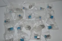 ^^ SWAGELOK LOT OF 21 VCR FITTINGS -- NEW AND SEALED (DVB64)