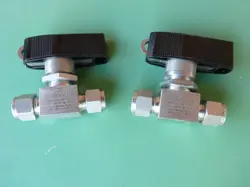 SWAGELOK SS-43GVS6-LLC BALL VALVE LOT OF 2