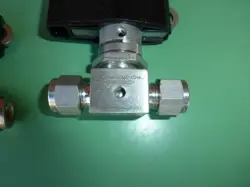 BALL VALVE LOT