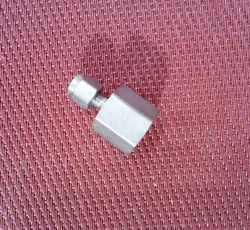 SWAGELOK® 1/16 TUBE X 1/8 NPT PIPE FEMALE STRAIGHT CONNECTOR 316 STAINLESS STEEL