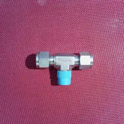 SWAGELOK 3/8 TUBE OD X 1/4 NPT MALE BRANCH TEE THREADED PIPE 316 STAINLESS STEEL