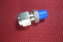 HAM-LET® 3/8 TUBE OD X 1/8 NPT MALE PIPE STRAIGHT CONNECTOR 316 STAINLESS STEEL