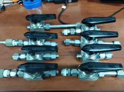 LOT OF 8 WHITEY SS-45S8 SWAGELOK HIGH PRESSURE BALL VALVES
