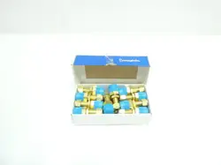 BOX OF 20 SWAGELOK B-600-11-8 STAINLESS STRAIGHT ADAPTER 3/8IN TUBE 1/2IN NPT