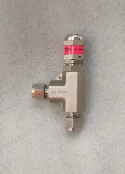 SWAGELOK NUPRO SS-4R3A HIGH PRESSURE PROPOTIONAL RELIEF VALVE 1/4