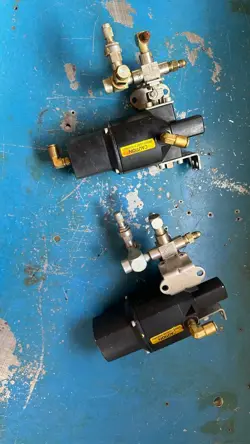 SWAGELOK PNEUMATIC ACTUATOR 133SR 200 PSI MAX SPRING RETURN
