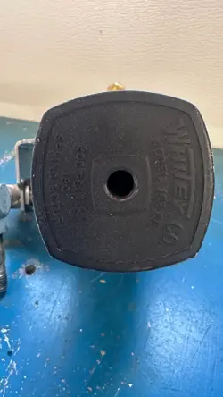 SWAGELOK PNEUMATIC ACTUATOR