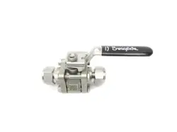 SWAGELOK SS-63TS12 (LOT OF 2) NSNP