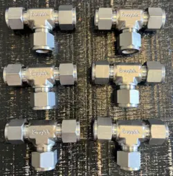 1/2” TEE STAINLESS