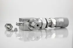 SWAGELOK PRECISION METERING