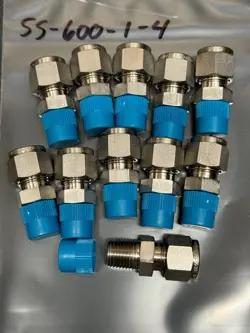 SWAGELOK SS-600-1-4, 3/8