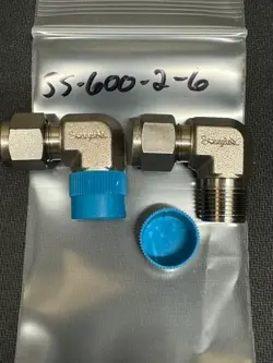 SWAGELOK SS-600-2-6, 3/8