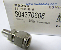 ✌️NEW SWAGELOK TUBE ADAPTER SS-600-R-6 TUBE 3/8