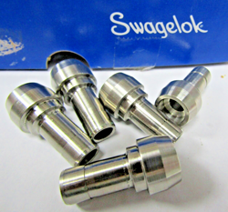✌️5) NEW SWAGELOK SS-1011-PC 3/8