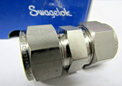 ✌️NEW SWAGELOK SS-1210-6 STAINLESS STEEL TUBE FITTING UNION 3/4” TO 3/4