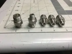 LOT OF 5 - SWAGELOK 316 3/8” TO 1/4” CONNECTORS - (LXC10Y)
