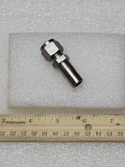 TUBE REDUCER SS-600-R-6