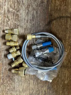 RALSTON QUICK TEST FITTING KIT - INSTRUMENTATION: SWAGELOK QUICK TEST & POUCH