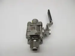 SWAGELOK SS-63TS8 (AS PICTURED)  NSNP