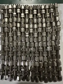 SWAGELOK FITTINGS  SS-200-61 LOT OF 70