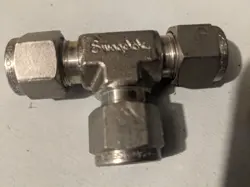 SWAGELOK TUBE FITTING, UNION TEE, 3/8 IN. TUBE OD PART #: SS-810-3