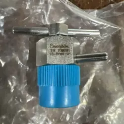 LOT OF 12 BLEED VALVES SWAGELOK SS-BVM8-SH NEW