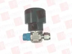 SWAGELOK SS-92M4-S4-C / SS92M4S4C (NEW IN BOX)