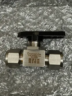 SWAGELOK SS43GS8 QUARTER TURN BALL VALVE, 1/2