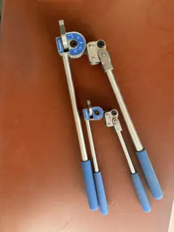 HAND TUBE BENDING