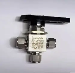SWAGELOK SS-45XTS8 3 WAY BALL VALVE (BRAND NEW)