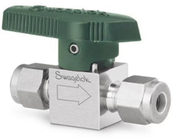 SWAGELOK SS-6P6T STAINLESS STEEL QUARTER TURN INSTRUMENT PLUG VALVE, 3/8 IN.