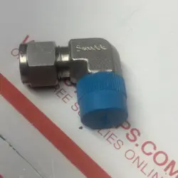 NEW SWAGELOK 3/8