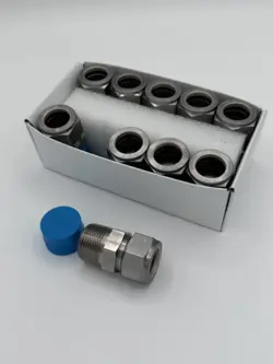 SWAGELOK SS-1210-1-12 / SS1210112 3/4 TUBE X 3/4 PIPE