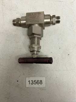 SWAGELOK SS-12NBF8-G STAINLESS STEEL NEEDLE VALVE