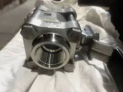 NEW SWAGELOK BALL VALVE 1” FNPT SS-65TF16 FREE SHIPPING