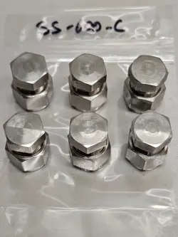 (6) SWAGELOK SS-600-C 316 STAINLESS STEEL CAP FOR 3/8