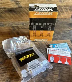 NEW IN BOX SWAGELOK WHITEY INTEGRAL BONNET NEEDLE VALVE S-18VS8 3/4