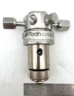 APTECH REGULATOR AP1510SZ 4PW FV4FV4 IV4IV4 FP 316L SS SWAGELOK VCR SEAL USA