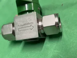 STAINLESS QUARTER