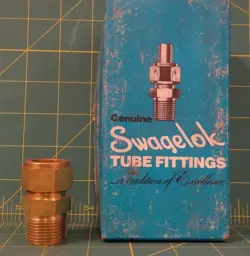 SWAGELOK B-1210-1-12 BRASS TUBE FITTING W/ MALE CONNECTOR 3/4