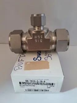 SWAGELOK SS-1610-3-16-8, 1