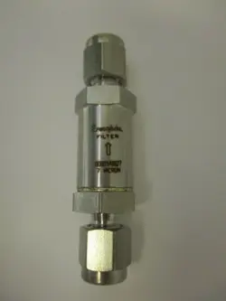 NEW SWAGELOK SS-2F-7