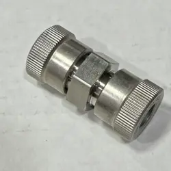 SWAGELOK SS-6-UT-6 STAINLESS STEEL ULTRA-TORR VACUUM FITTING FNSP