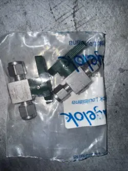 LOT OF 2 SWAGELOK 1/4