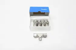 OF SWAGELOK SS-810-3-8-4