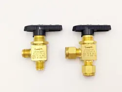 TWO SWAGELOK B-42S4-A 2500 PSI HIGH PRESSURE BRASS VALVES ANGLE PATTERN BALL