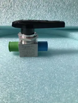 SWAGELOK 40 SERIES BALL VALVE SS-45VCR8