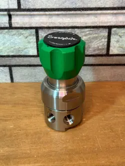 PRESSURE REGULATOR WE